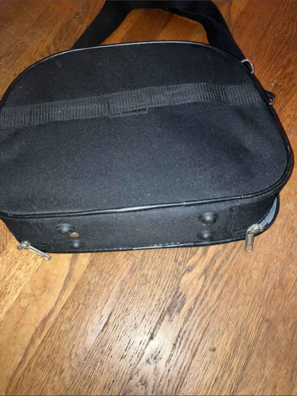 Sestini Black Durable Travel Crossbody Bag with Adjustable Strap